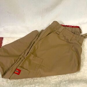 Men’s Dickies XL Khaki Pants